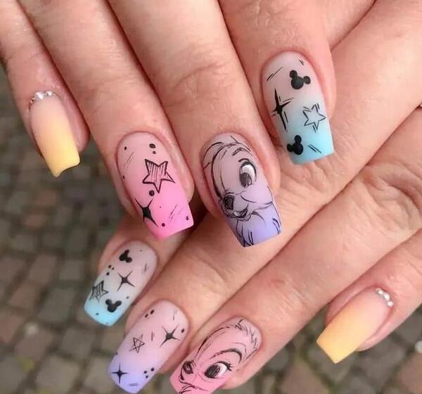 عکس ناخن کیوت کره ای