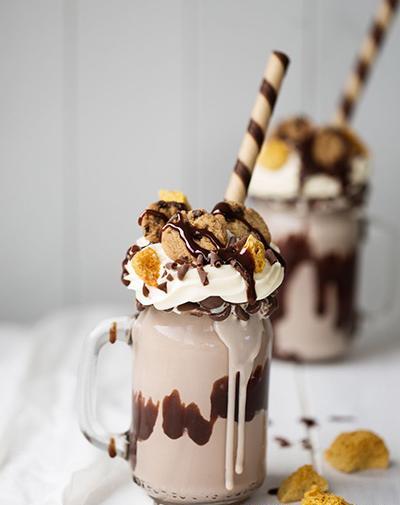 عکس کیوت میلک شیک
