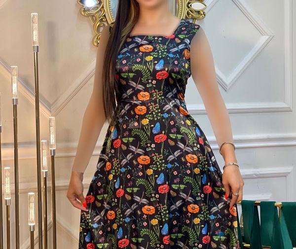 عکس لباس مجلسی شیک با پارچه گلدار