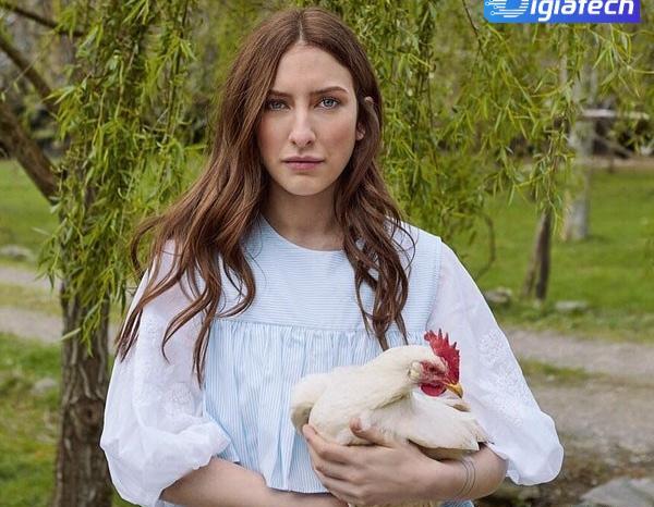 عکس مادر واقعی ایلول در غنچه های زخمی