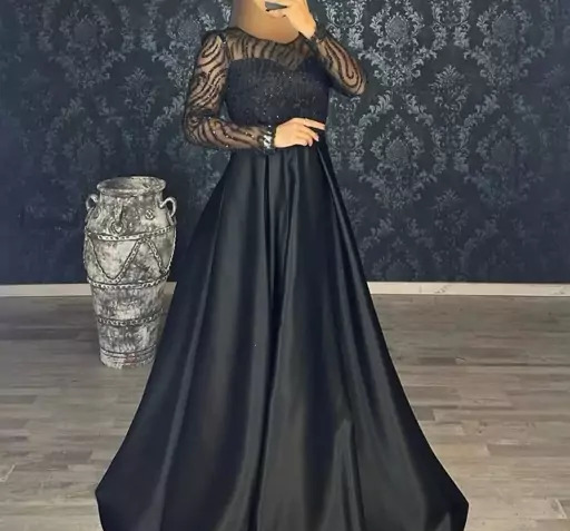 عکس خرید لباس مجلسی زنانه آنلاین
