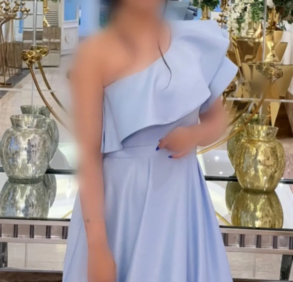 عکس لباس مجلسی زنانه رنگ ابی