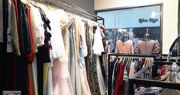 عکس لباس مجلسی زنانه در بازار بزرگ تهران