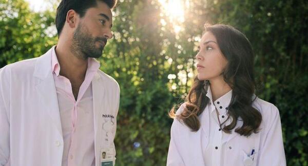 عکس عاشقانه ایلول و علی آصف