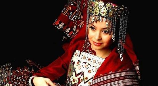 عکس لباس مجلسی زنانه ترکمن