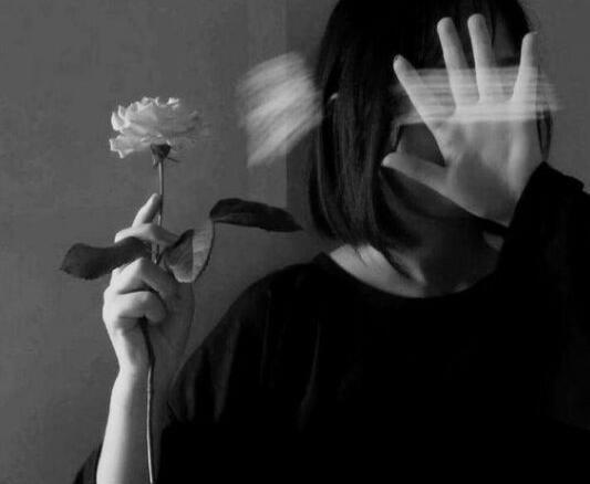 عکس سیاه پروف دپ دخترونه بدون متن