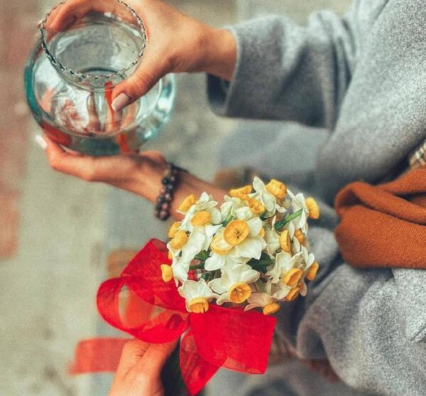 عکس پروف دخترونه گل نرگس
