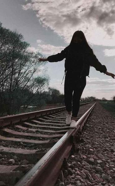 عکس پروف غمگین دخترونه گریه