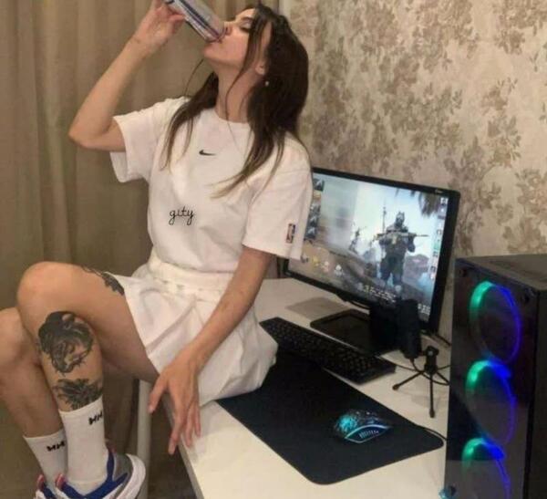 عکس پروف دخترونه ویسگون خفن