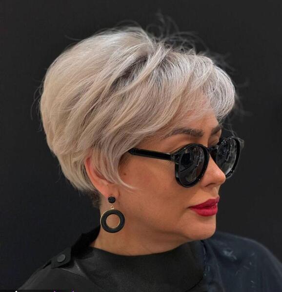 عکس پروف دخترونه با مو کوتاه