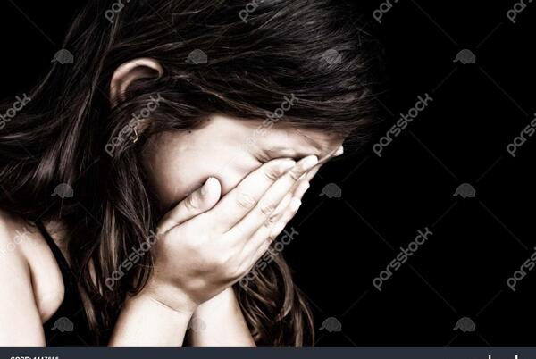 عکس پروف دخترونه در حال گریه