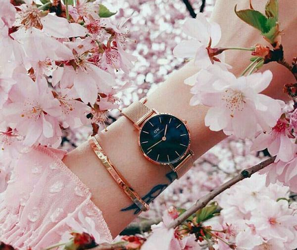 عکس پروف دخترونه شیک برای اینستا
