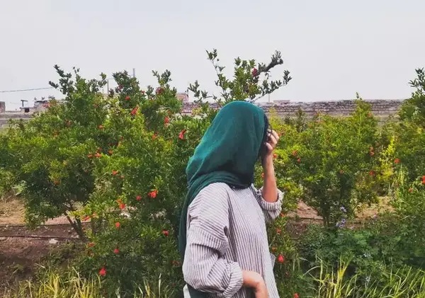 عکس پروف دخترونه طبیعی از پشت سر