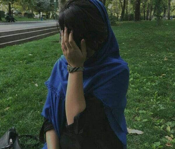عکس پروف دخترونه طبیعی از پشت سر