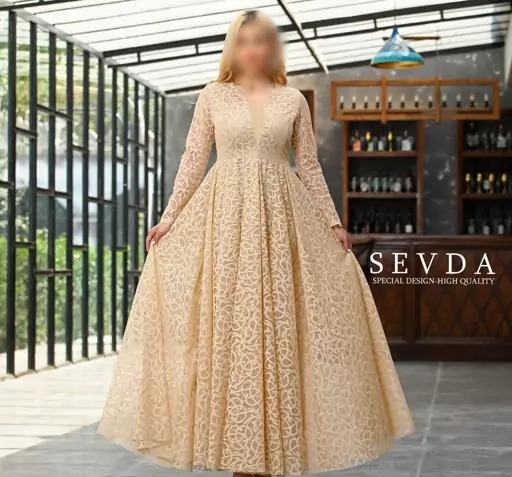 عکس خرید اینترنتی لباس مجلسی زنانه در تبریز