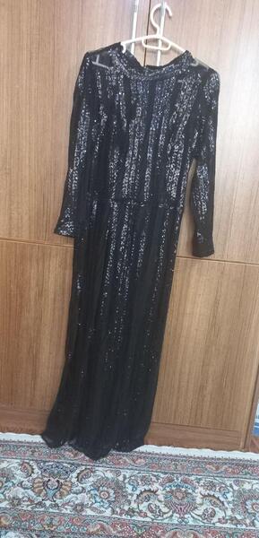 عکس لباس مجلسی زنانه دیوار اردبیل