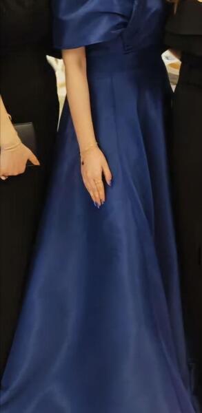 عکس لباس مجلسی زنانه دیوار رشت
