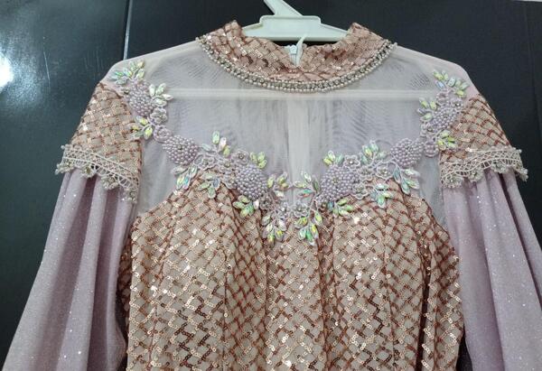 عکس لباس مجلسی زنانه دیوار زنجان