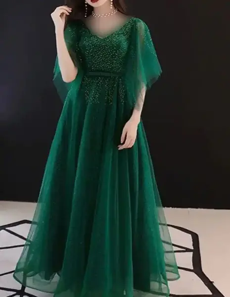 عکس لباس مجلسی زنانه ساده بلند