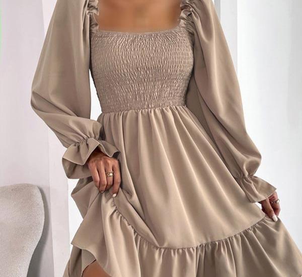 عکس لباس مجلسی زنانه ساده کوتاه