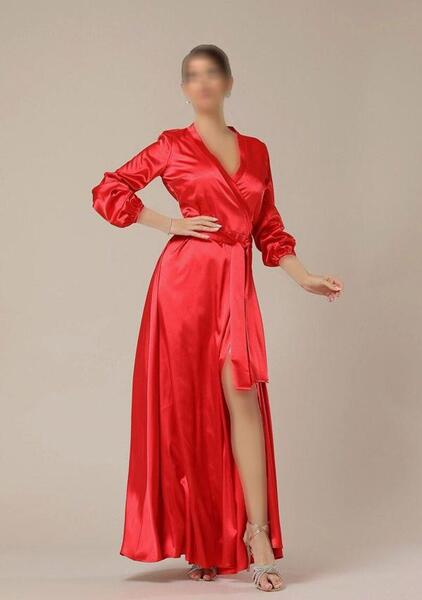 عکس لباس مجلسی زنانه ساتن قرمز