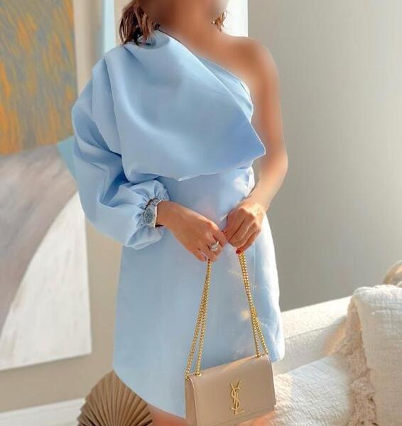 عکس لباس مجلسی کوتاه ساتن سفید