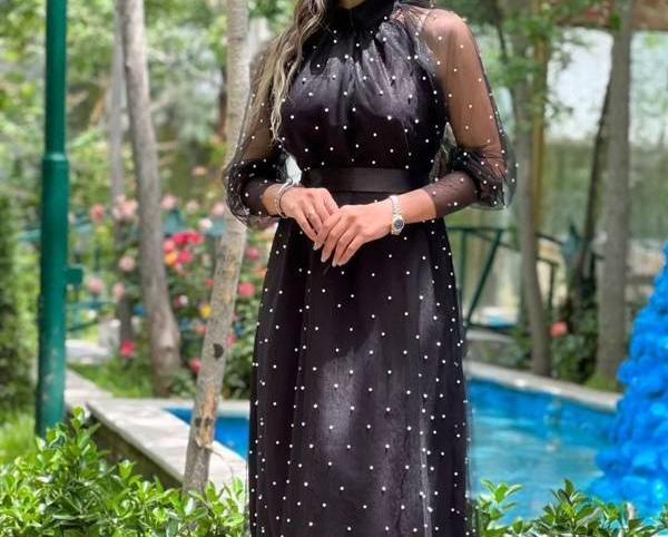 عکس لباس مجلسی کوتاه کار شده با سنگ