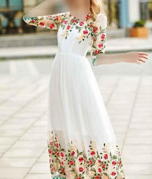 عکس مدل لباس مجلسی بلند حریر ساده