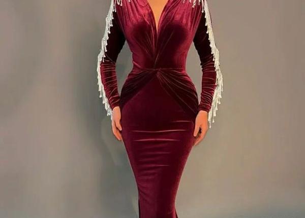 عکس مدل لباس مجلسی بلند با پارچه مخمل ساده