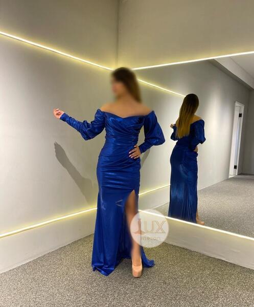 عکس لباس مجلسی کوتاه با یقه دلبری