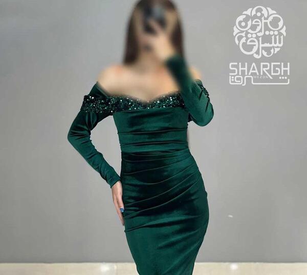 عکس لباس مجلسی کوتاه با یقه دلبری