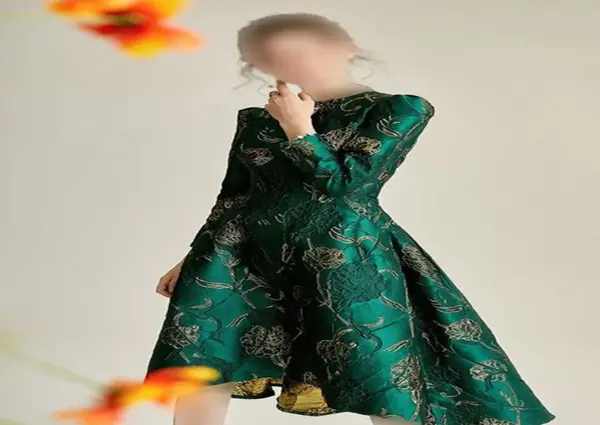 عکس مدل لباس مجلسی کوتاه با پارچه ژاکارد