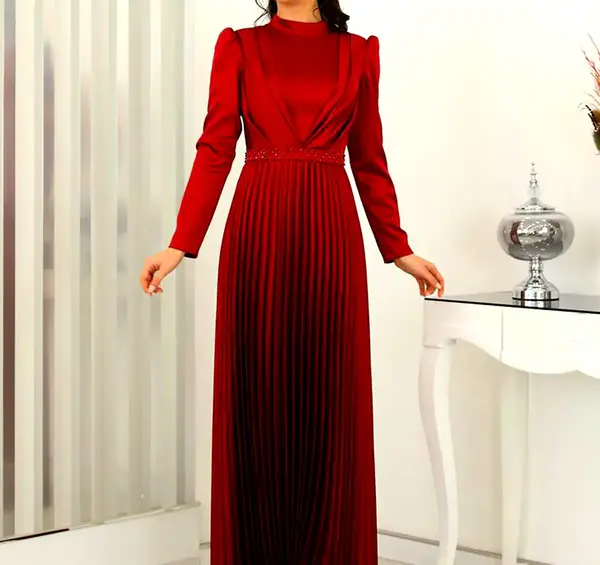 عکس مدل لباس مجلسی کوتاه زرشکی