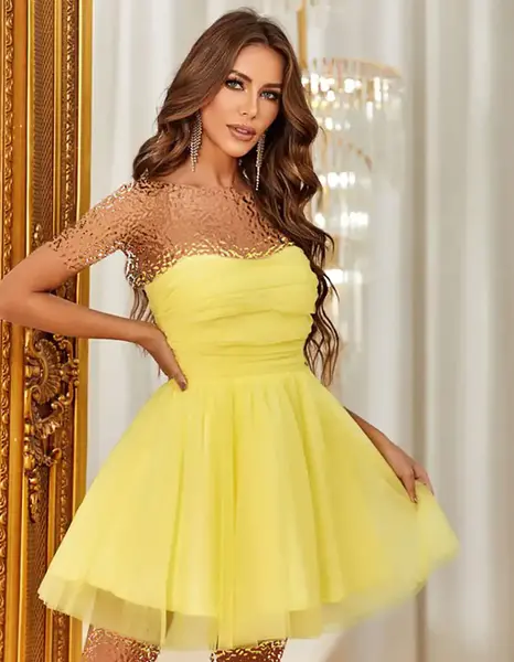 عکس لباس مجلسی کوتاه زرد رنگ