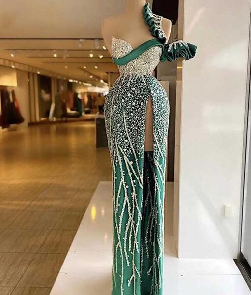 عکس مدل لباس مجلسی کوتاه چاک دار