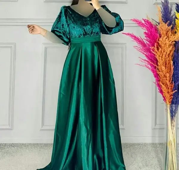 عکس لباس مجلسی دخترانه کوتاه چاک دار