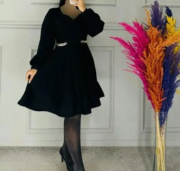 عکس لباس مجلسی کوتاه عروسکی مشکی