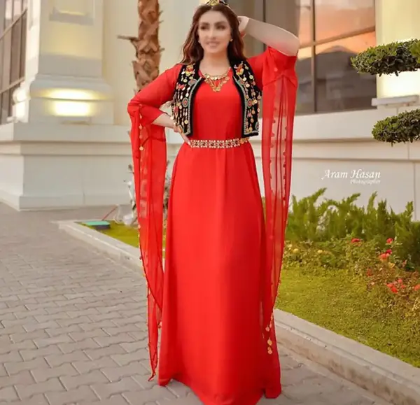 عکس لباس مجلسی زنانه کردی جدید