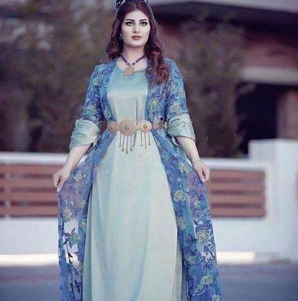 عکس لباس مجلسی کردی زنانه شیک