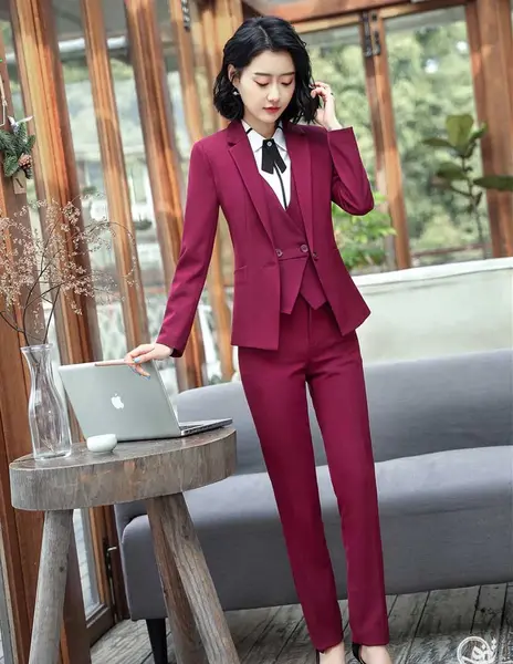 عکس مدل لباس مجلسی زنانه کت و شلوار