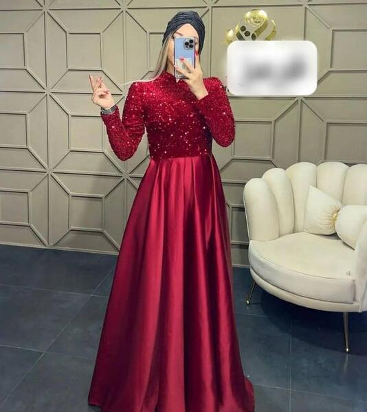 عکس مدل لباس مجلسی ساتن بلند و پوشیده