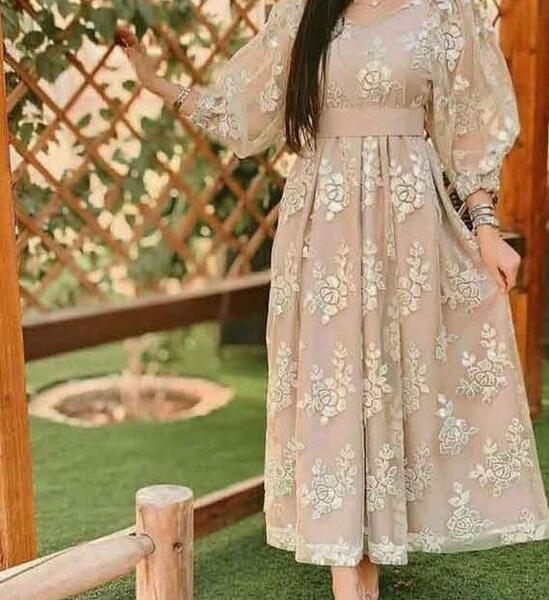 عکس مدل لباس مجلسی زنانه گلدار