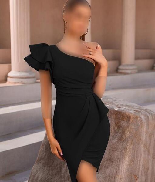 عکس لباس مجلسی زنانه مشکی کوتاه