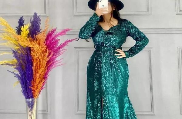 عکس لباس مجلسی زنانه مخمل شیک