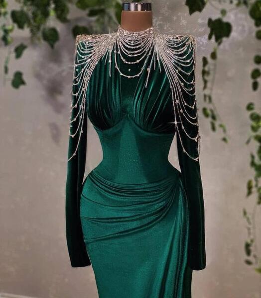 عکس لباس مجلسی زنانه مخمل شیک