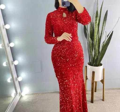عکس لباس مجلسی زنانه مخمل پولکی