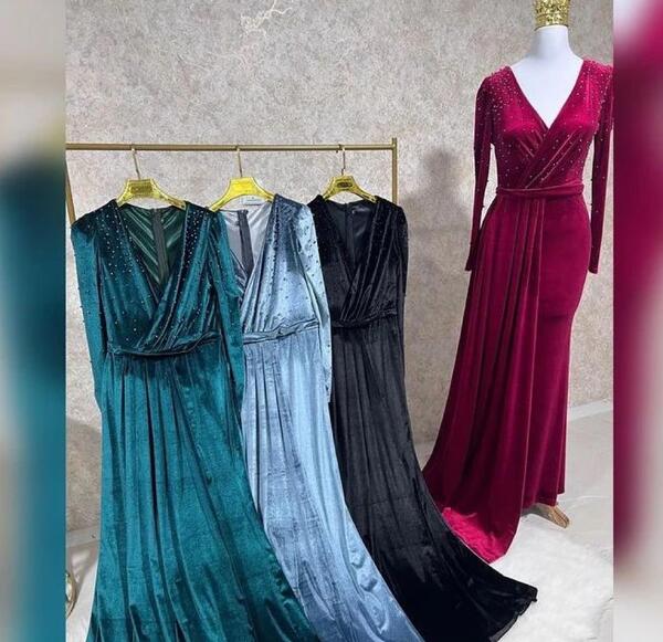 عکس مدل لباس مجلسی زنانه مخمل بلند