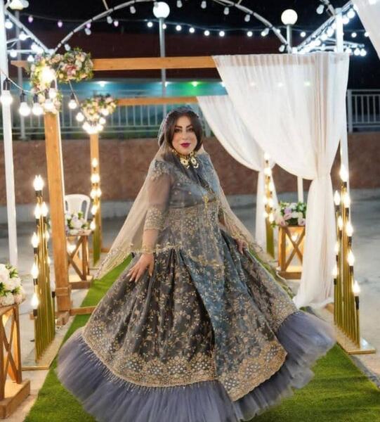 عکس مدل لباس مجلسی لری زنانه
