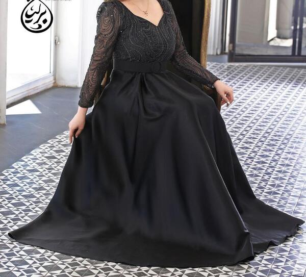عکس خرید لباس مجلسی زنانه لاکچری