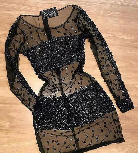 عکس فروشگاه لباس مجلسی زنانه در کرج